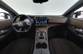 DS 7 vaihtoauto