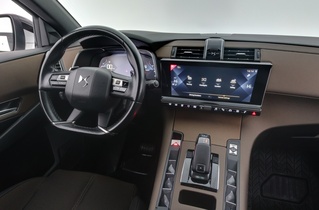 DS 7 vaihtoauto