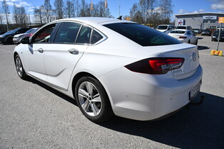 Opel Insignia vaihtoauto