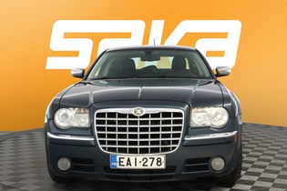 Chrysler 300C vaihtoauto