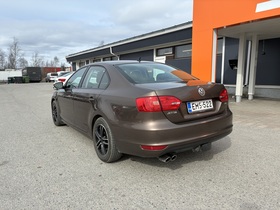 Volkswagen Jetta vaihtoauto