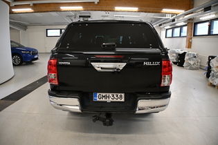 Toyota Hilux vaihtoauto