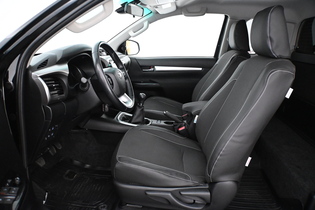 Toyota Hilux vaihtoauto