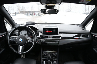 BMW 225 vaihtoauto