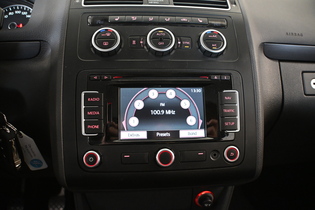 Volkswagen Touran vaihtoauto