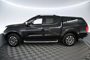 Nissan Navara vaihtoauto