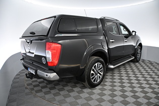 Nissan Navara vaihtoauto