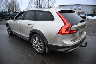 Volvo V90 Cross Country vaihtoauto