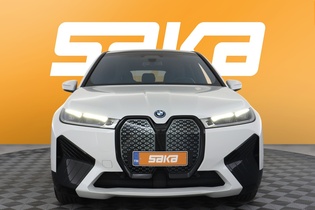 BMW iX vaihtoauto