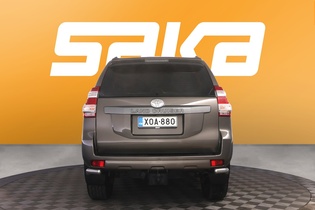 Toyota Land Cruiser vaihtoauto