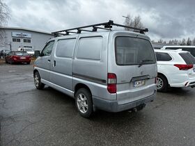 Toyota Hiace vaihtoauto