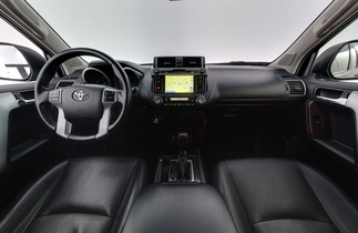 Toyota Land Cruiser vaihtoauto