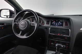Audi Q7 vaihtoauto
