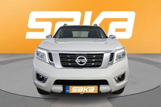 Nissan Navara vaihtoauto