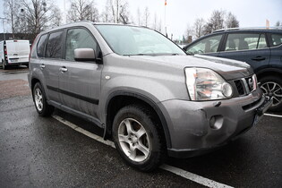 Nissan X-Trail vaihtoauto