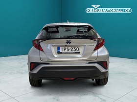 Toyota C-HR vaihtoauto