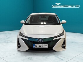 Toyota Prius Plug-in vaihtoauto