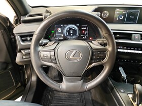 Lexus UX vaihtoauto