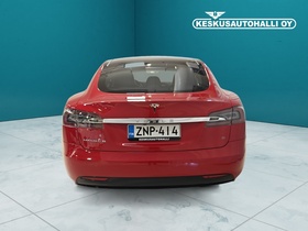 Tesla Model S vaihtoauto