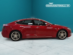 Tesla Model S vaihtoauto