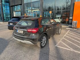 Mercedes-Benz GLA vaihtoauto