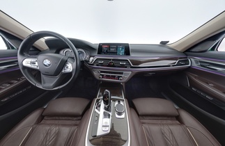 BMW 740 vaihtoauto