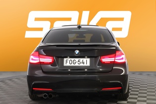 BMW 330 vaihtoauto