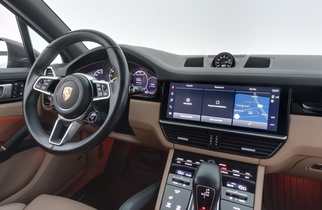 Porsche Cayenne vaihtoauto