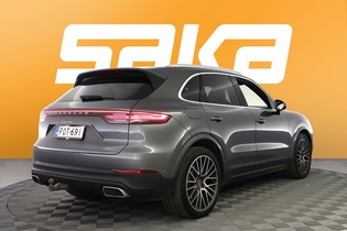 Porsche Cayenne vaihtoauto