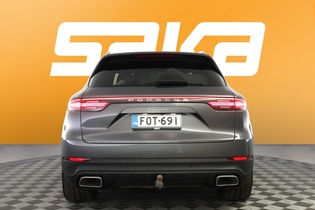 Porsche Cayenne vaihtoauto