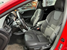 Volvo V40 vaihtoauto