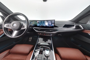 BMW X7 vaihtoauto