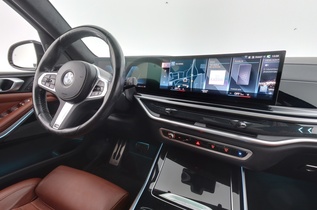 BMW X7 vaihtoauto