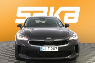 Kia Stinger vaihtoauto