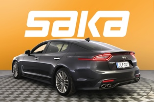 Kia Stinger vaihtoauto