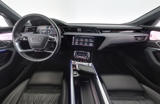 Audi e-tron vaihtoauto
