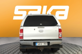 Toyota Hilux vaihtoauto