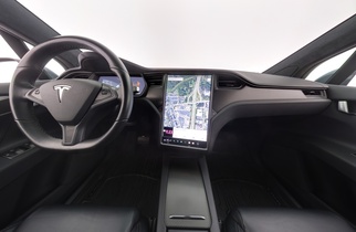 Tesla Model X vaihtoauto