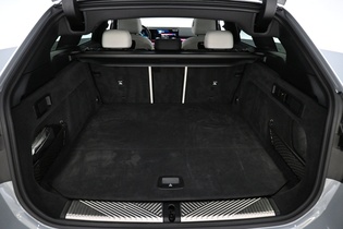 BMW i5 M60 vaihtoauto