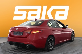 Alfa Romeo Giulia vaihtoauto