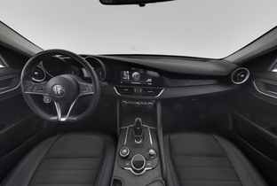 Alfa Romeo Giulia vaihtoauto