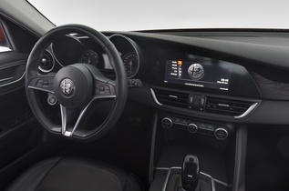 Alfa Romeo Giulia vaihtoauto