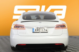 Tesla Model S vaihtoauto