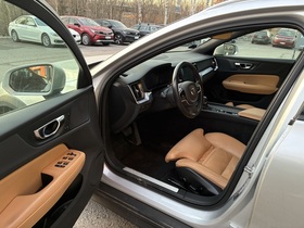 Volvo V60 Cross Country vaihtoauto