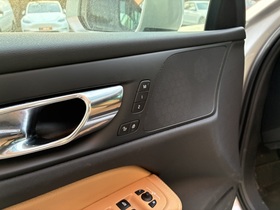 Volvo V60 Cross Country vaihtoauto