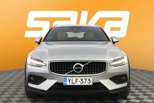 Volvo V60 Cross Country vaihtoauto