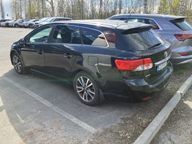 Toyota Avensis vaihtoauto