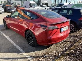 Tesla Model 3 vaihtoauto