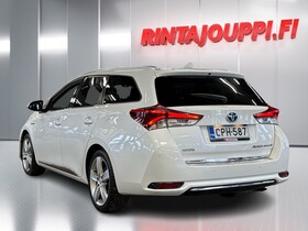 Toyota Auris vaihtoauto