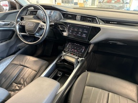 Audi e-tron vaihtoauto